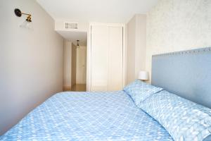 Posteľ alebo postele v izbe v ubytovaní Sea View Penthouse, Pool, Privacy, Benalmadena