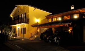 Foto dalla galleria di Sweet House Only Rooms a Peschiera del Garda