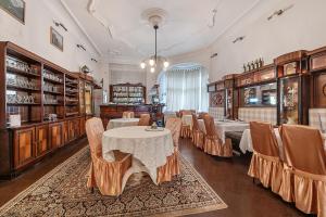Restaurant o un lloc per menjar a Pałacyk Deja Vu Residence
