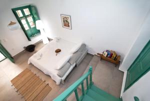 A bed or beds in a room at Scaleri Port Home