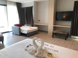 Ramada by Wyndham Aonang Krabi客房内的一张或多张床位