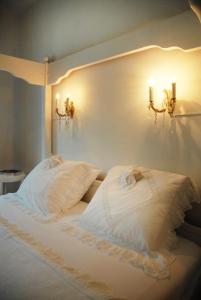 Ein Bett oder Betten in einem Zimmer der Unterkunft Suite " Mon Rêve "