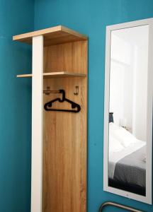 Postel nebo postele na pokoji v ubytování Kryopigi Home 1