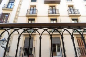 Gallery image of Fermin Suite - Iberorent Apartments in San Sebastián