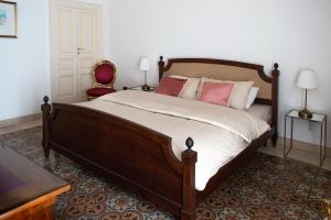 Posteľ alebo postele v izbe v ubytovaní Santa Domenica Guest House