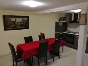 Galeriebild der Unterkunft Къща за гости Casa Blanca in Targowischte