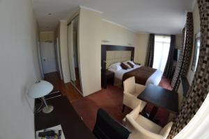 Fotografie z fotogalerie ubytování Savoy Hôtel Evian v destinaci Évian-les-Bains