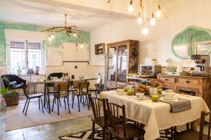 Gallery image of The Old Seaman Bed & Breakfast in Celorio