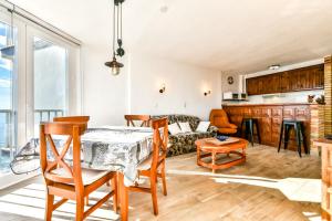 Posezení v ubytování Les yeux dans le bleu