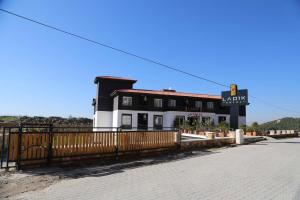 Gallery image of Ladik Hotel in Karahayit