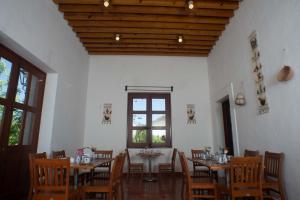 Ресторант или друго място за хранене в HOTEL ECOTURISTICO LA SALITRERA