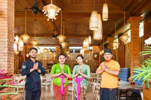 Hosté ubytování Ubud Raya Villa + 37 fotografií