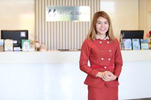 Hosté ubytování Crystal Suites Suvarnbhumi Airport + 37 fotografií