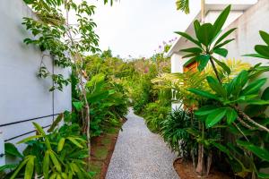 Gallery image of Maneh Villa Langkawi - Private Pool in Pantai Cenang