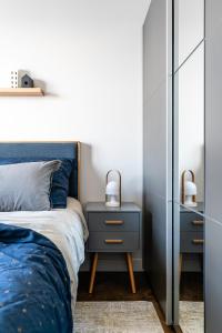 Posteľ alebo postele v izbe v ubytovaní Sea view apartment