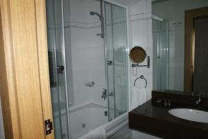 Ванная комната в Green Thermal Hotel