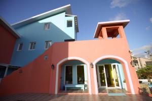 Το κτήριο όπου στεγάζεται  το bed & breakfast