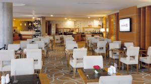 Posezení v ubytování Anemon Grand Adana Otel