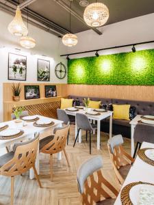 Posezení v ubytování Hotel Absolwent + 66 fotografií