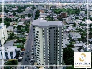 Gallery image of Hotel La Falaise Bonapriso in Douala