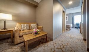 Posezení v ubytování Monte Carlo Inn Vaughan Suites