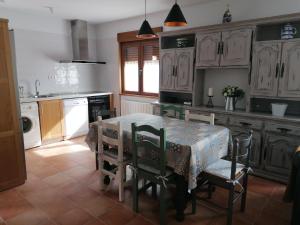 Gallery image of Casa Rural el Enebral en Potes Picos de Euopa in Colio