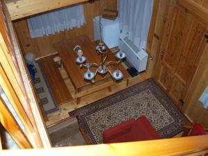 an overhead view of a small room with a table at Chalet Parea in Metamorfosi