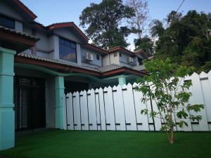 Imagen de la galería de Fuxi fruit garden villa Langkawi 富囍休闲度假水果园别墅兰卡威, en Kuah