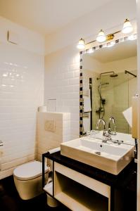 Bagno di Hotel Secession an der Oper
