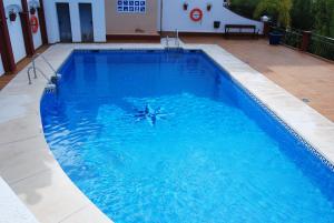 Bazén v ubytovaní Aljamar 6 Burriana Beach Casasol alebo v jeho blízkosti