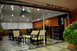 Hotel Santana的休息区