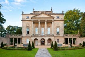 Gallery image of Stunning & Central Milsom Street Apartment in Bath