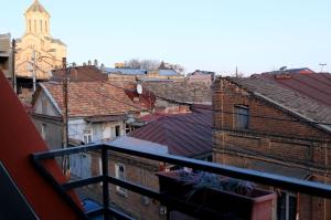 Nespecifikovaný výhled na destinaci Tbilisi nebo výhled na město při pohledu z hotelu