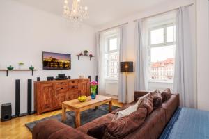 Posezení v ubytování Old Town Square Premium Residence