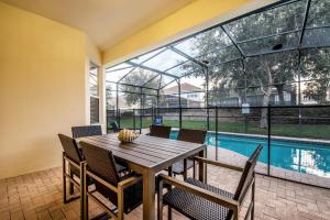 Gallery image of Spacious Home wPrivate PoolSpa & FREE Waterpark in Orlando