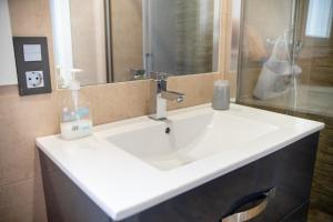 Koupelna v ubytování Villa Nueva Cascada - Casa Rustica "Tu Casa En Conil"
