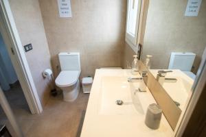 Koupelna v ubytování Villa Nueva Cascada - Casa Rustica "Tu Casa En Conil"