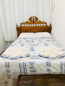 Cama ou camas em um quarto em Yellow Hostel Praia da Costa