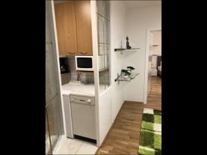 Walzhofer Apartement tesisinde mutfak veya mini mutfak