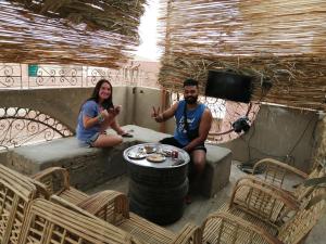 Oaspeți care stau la david hostel