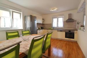 Zdjęcie z galerii obiektu Apartment´s Petar - Two Bedrooms w mieście Jadreški