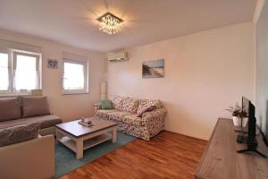 Zdjęcie z galerii obiektu Apartment´s Petar - Two Bedrooms w mieście Jadreški