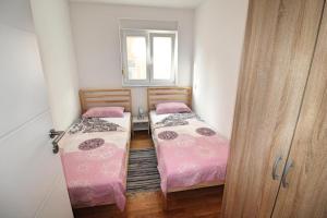 Zdjęcie z galerii obiektu Apartment´s Petar - Two Bedrooms w mieście Jadreški