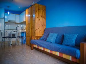 A kitchen or kitchenette at Apartment Segrelles by Interhome