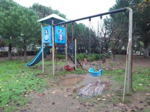 Детская игровая зона в izmir Tatil Evi Beach Resort Seferihisar