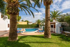 Bazén v ubytování Apartamento Las Palmeras by Mauter Villas nebo v jeho okolí