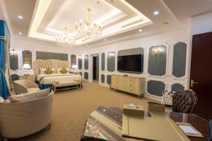 Posezení v ubytování Remaj Hotel