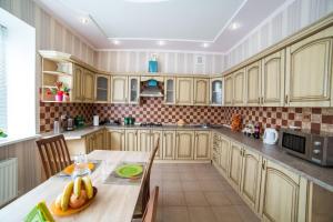 Gallery image of HOLLYWOOD in Poltava