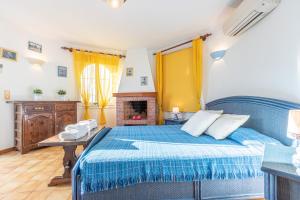 Posteľ alebo postele v izbe v ubytovaní Apart-rent Villa Creus 0038