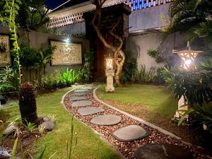Zahrada ubytování Dikubu Belong Seminyak